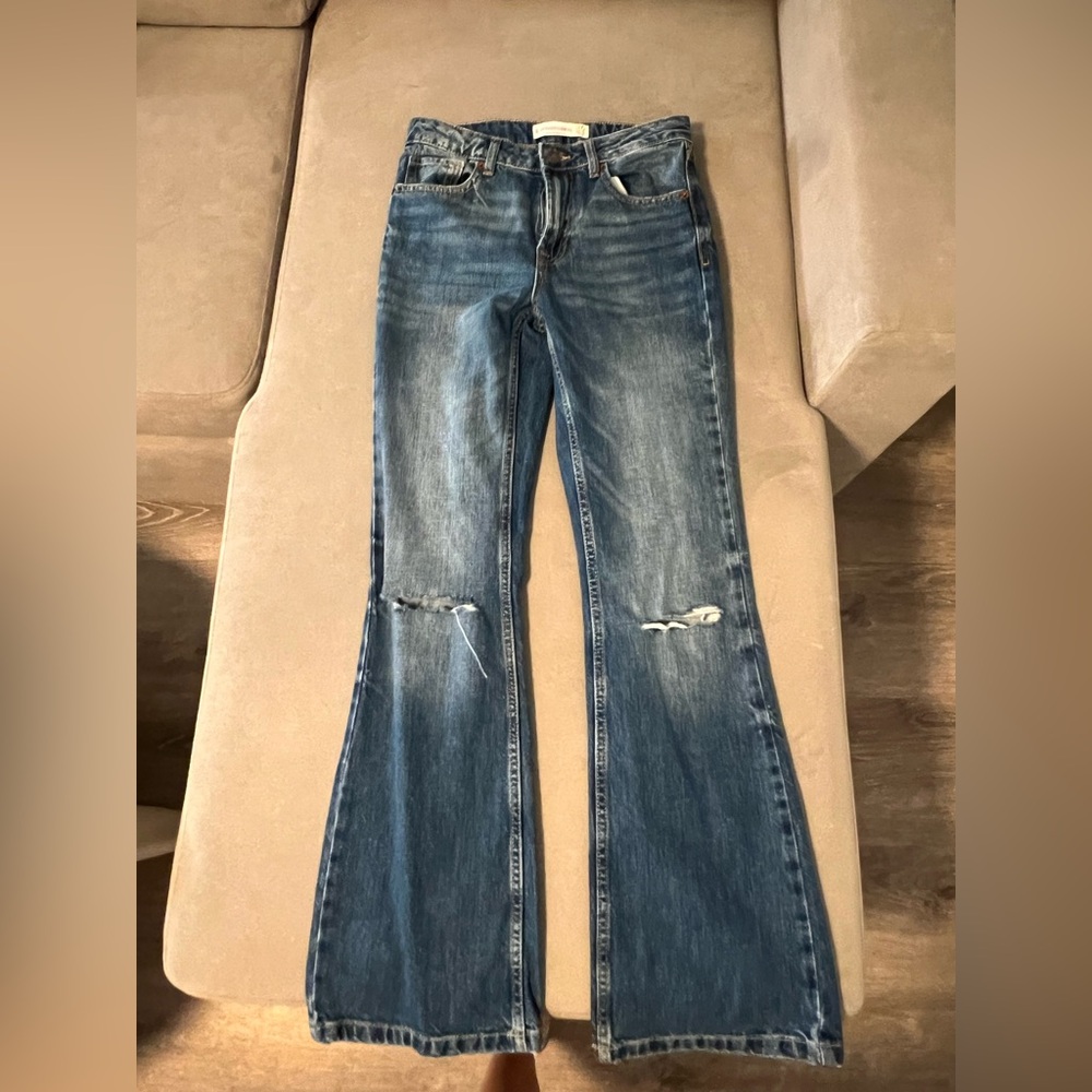 Stradivarius Y2K flare jeans